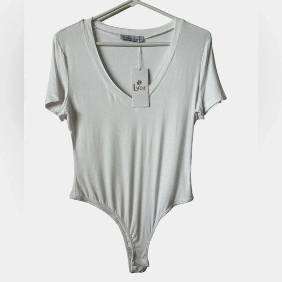 Larne Tops - LARNE White Short Sleeves XL Body Suit BNWT